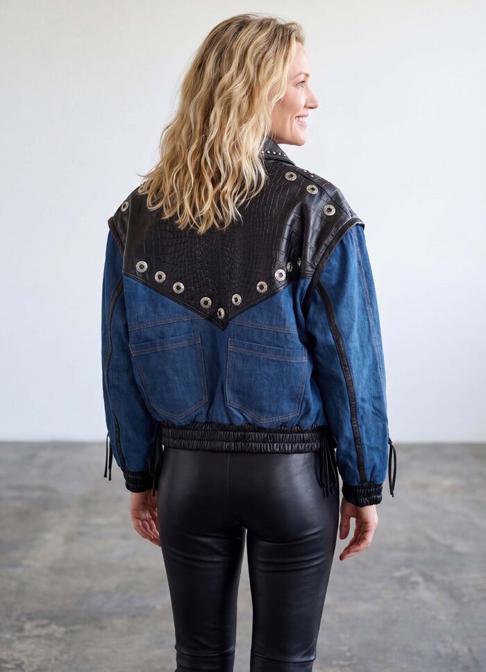 Leren jas met denim inzetstukken 